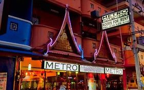 Metro Apartments